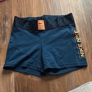 Nike Blue Athletic Shorts Moisture-Wicking Performance